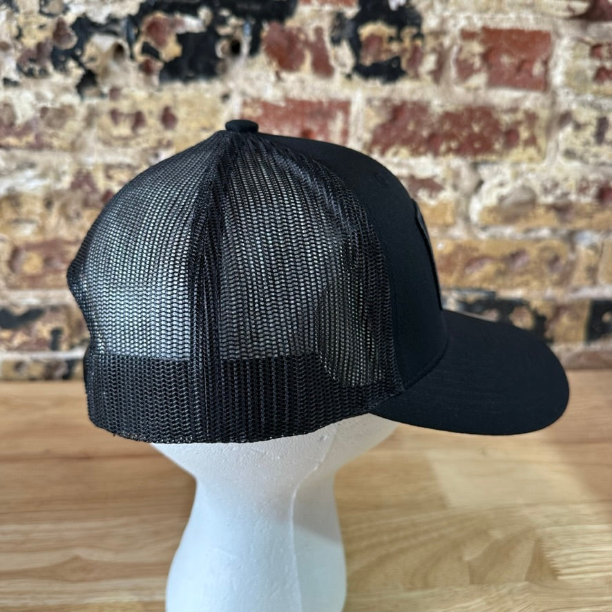 Huk Fishing Mens Black Flag Hook Logo Adjustable Snapback Cap Hat NEW