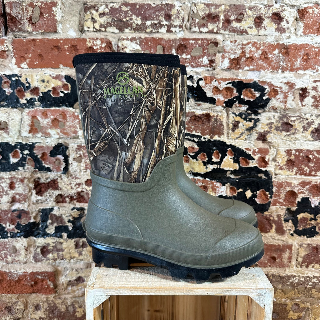 Magellan Boys 6 Camo Mud Boots