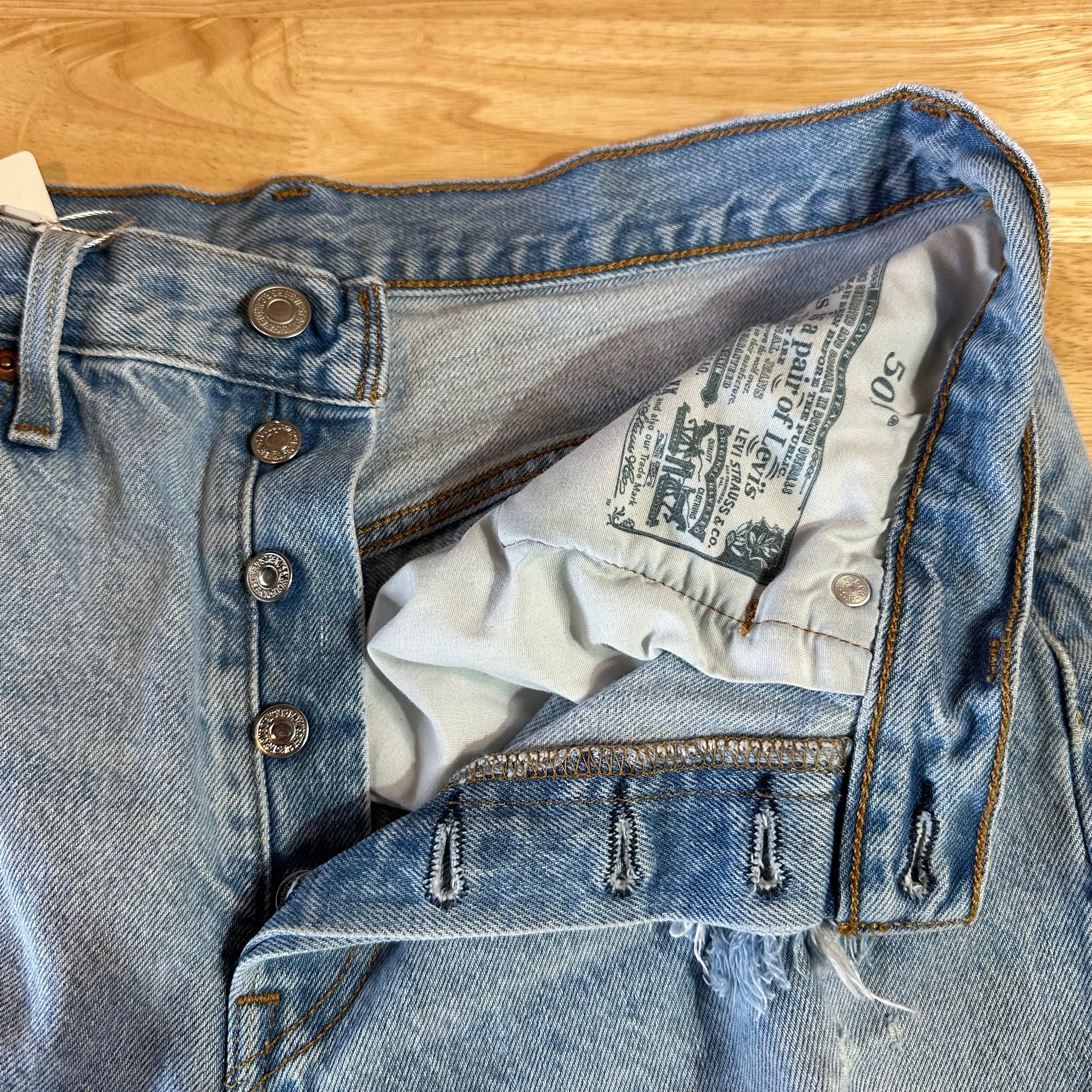 Levi's 501 Cut Off Jean Shorts Womens 30