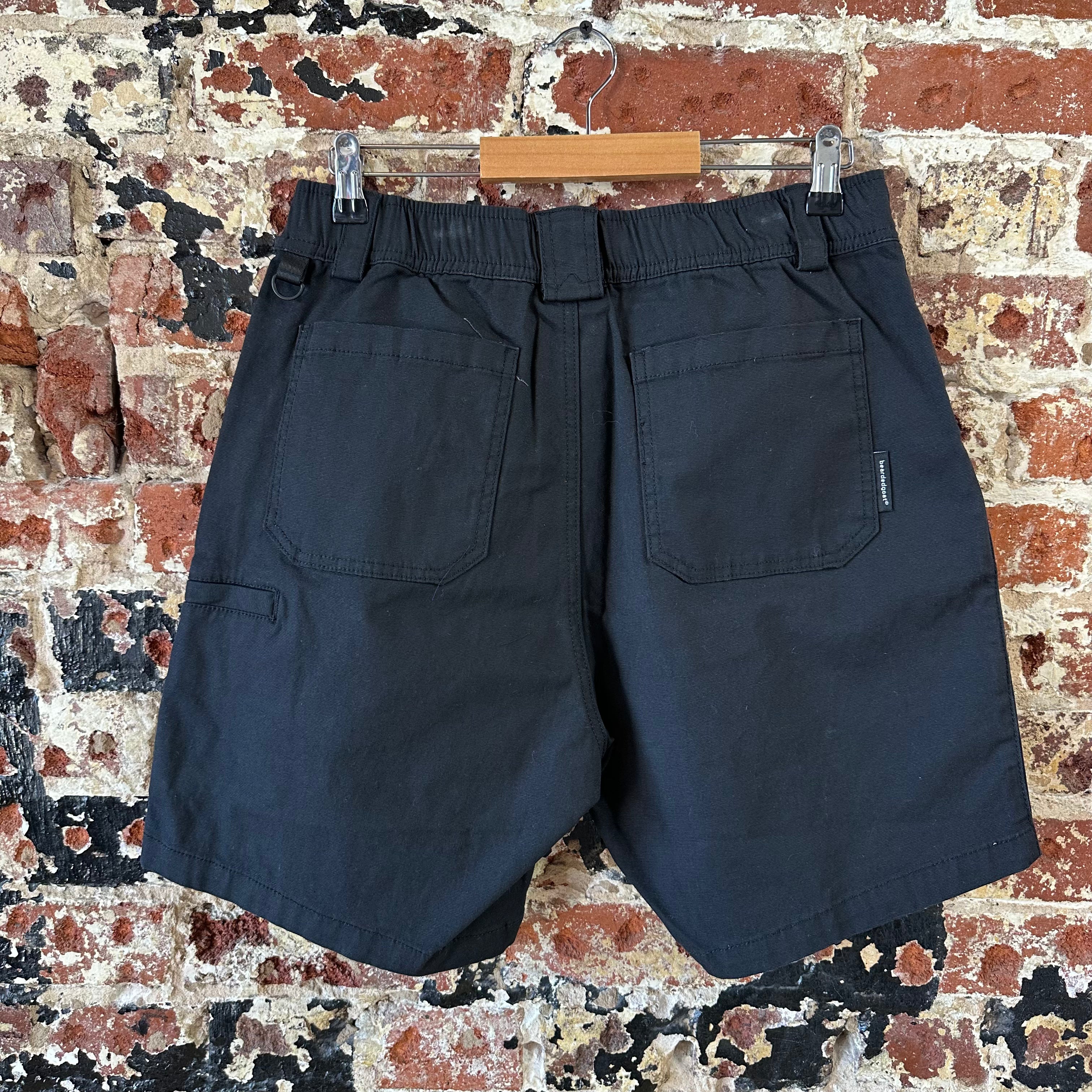 Bearded Goat Mens Medium Shorts NEW