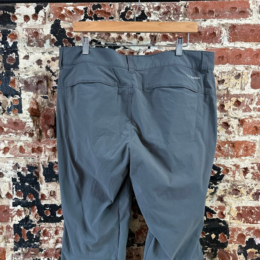 Columbia Womens 16 Gray Pants