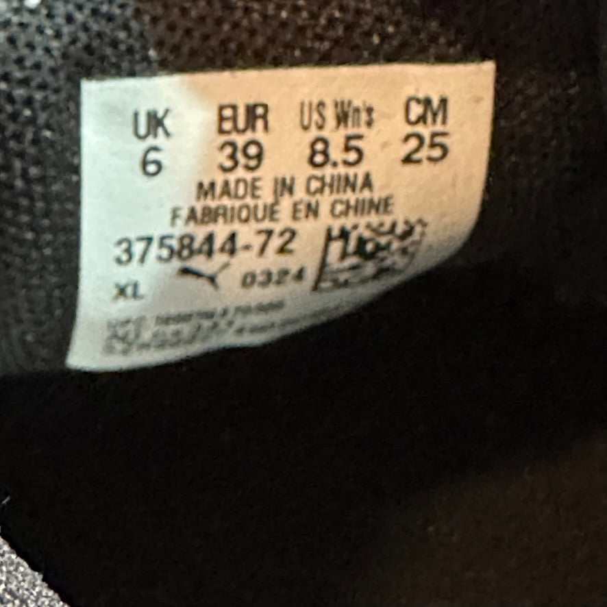 Puma Womens 8.5 Shoes