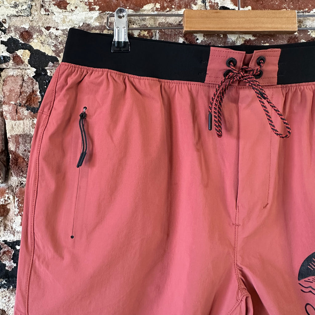 Bearded Goat Mens XL Shorts NEW