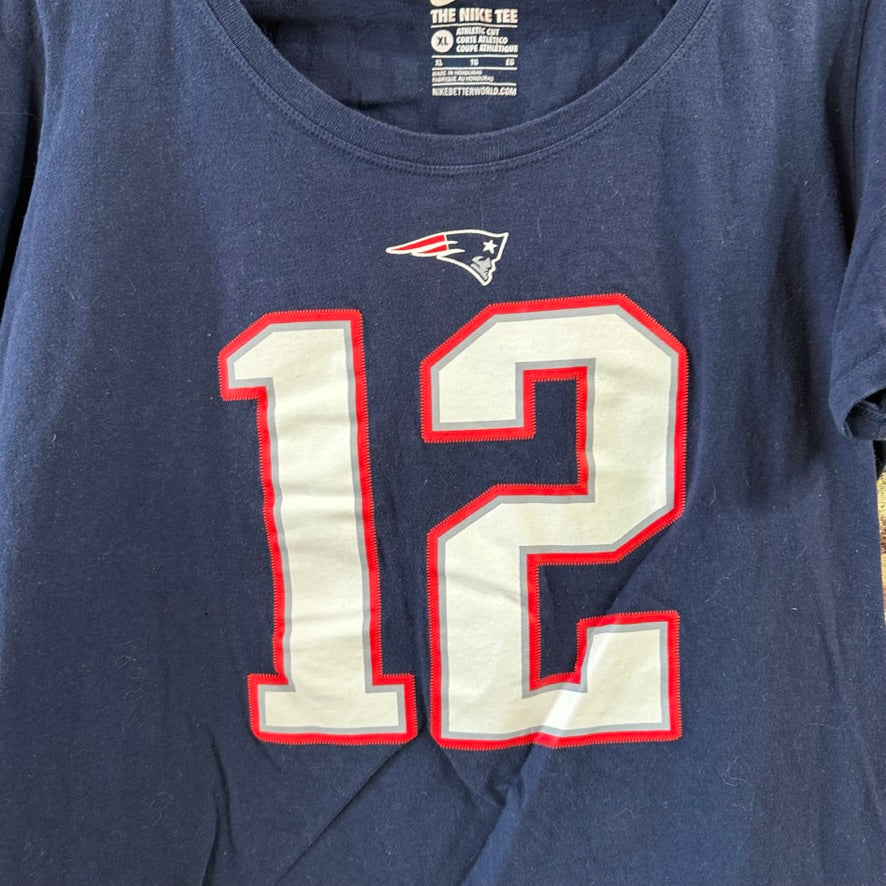 Nike Patriots Womens XL T-Shirt