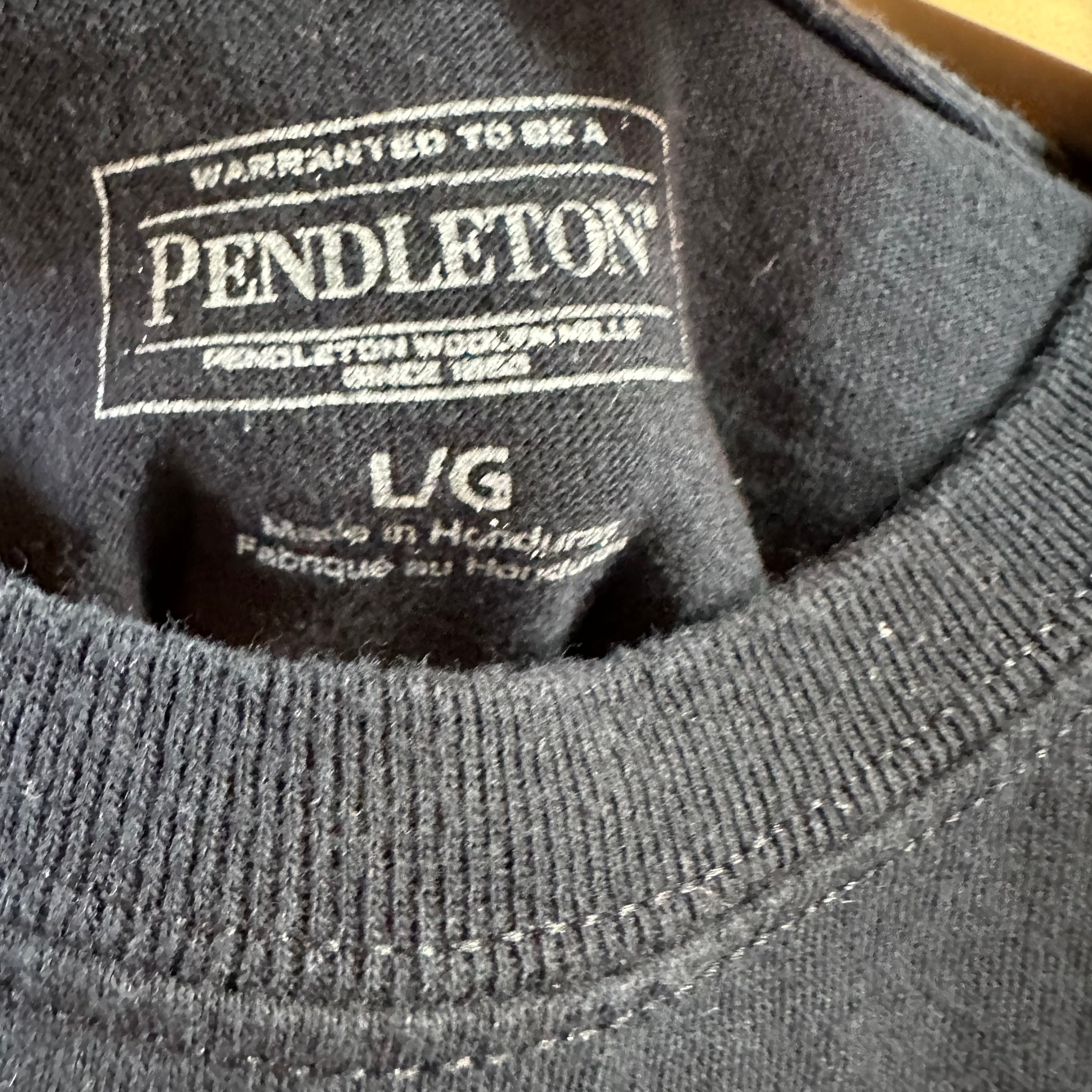 Pendleton Large Black S/S T-Shirt