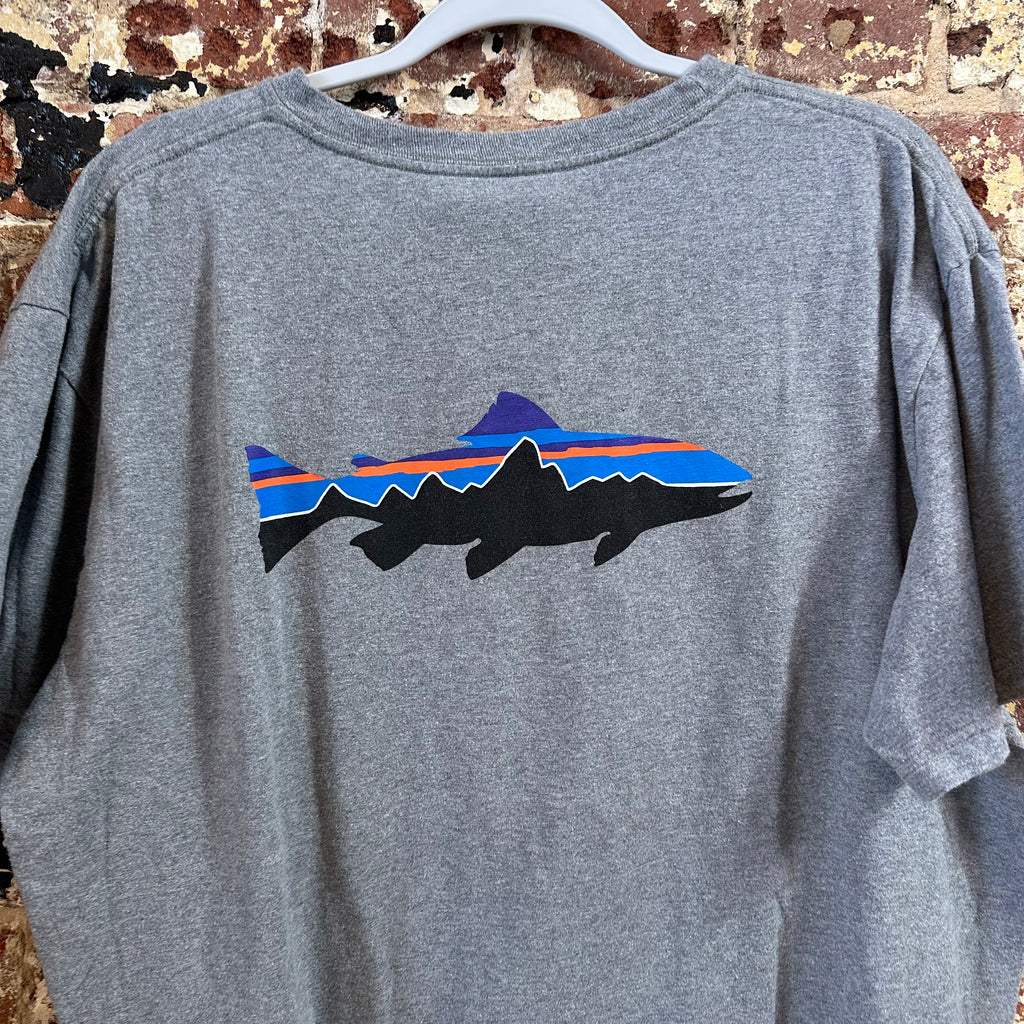 Patagonia Men's XL S/S Gray Shirt