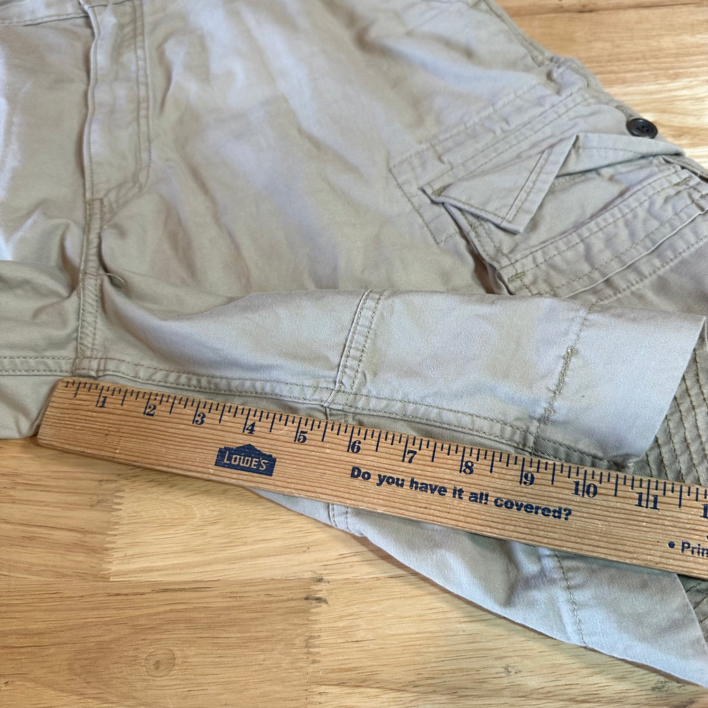 Levi's Cargo Shorts Mens 36