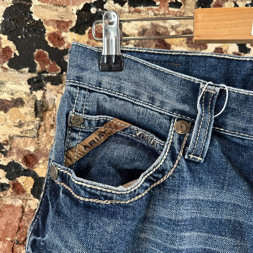 Ariat M2 Mens 30x32 Blue Jeans