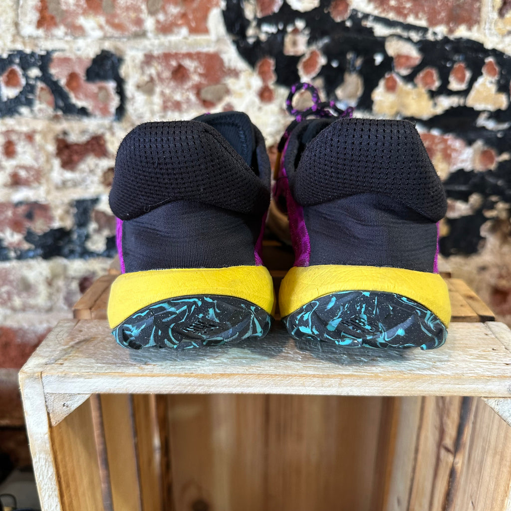 New Balance Womens 11 Shoes