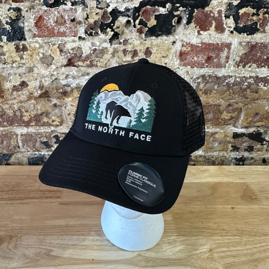 The North Face Mudder Trucker Hat Snapback Black Bear Mountains New