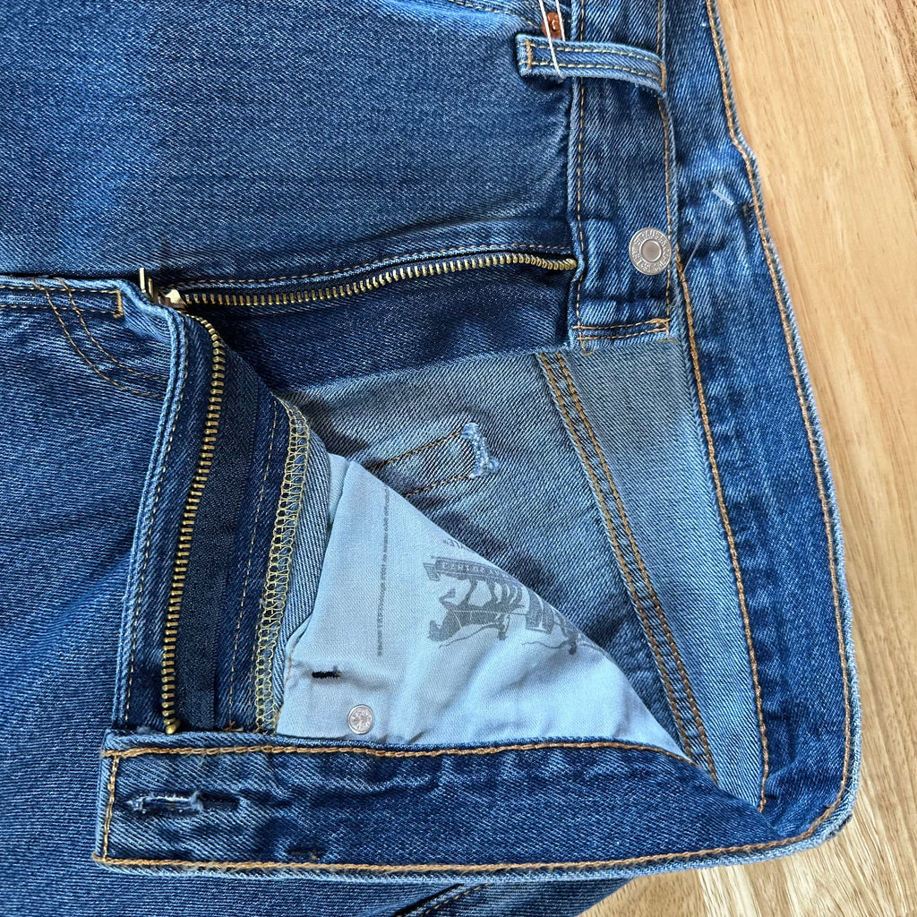 Levi's 550 Mens 33x34 Blue Jeans NEW