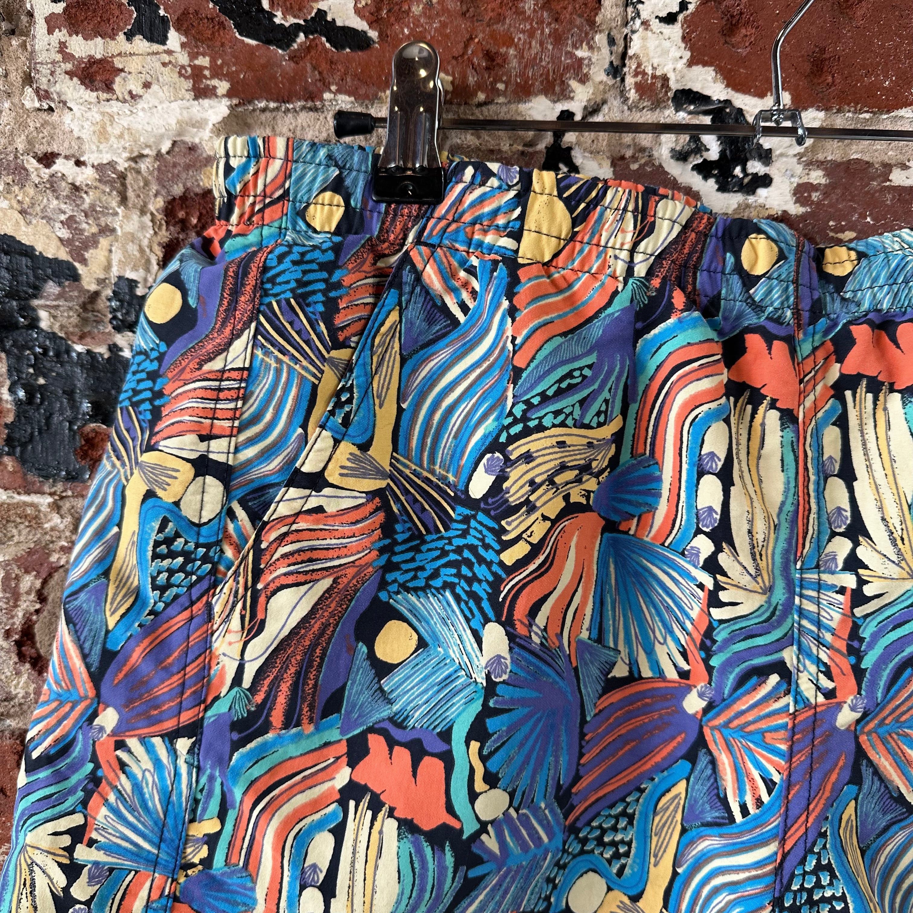 Patagonia Barely Baggies Shorts Womens Medium Purple Costa Rica Abstract