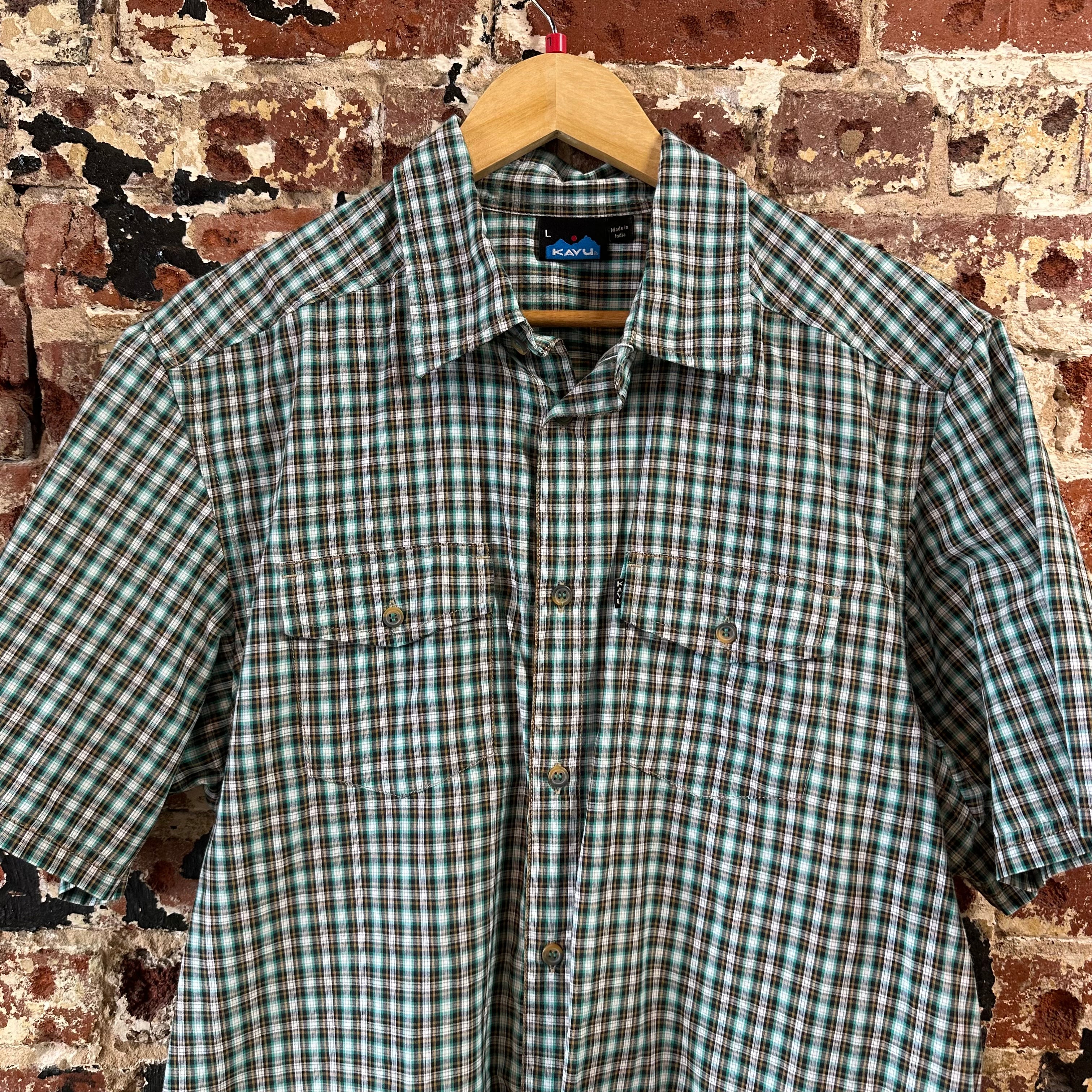Kavu Men's Large Button Shirt