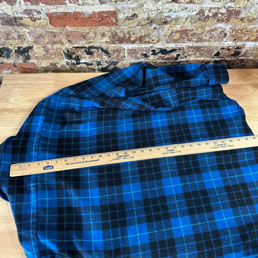 VTG Mens Store Mens XL Long Sleeve Button Up Flannel