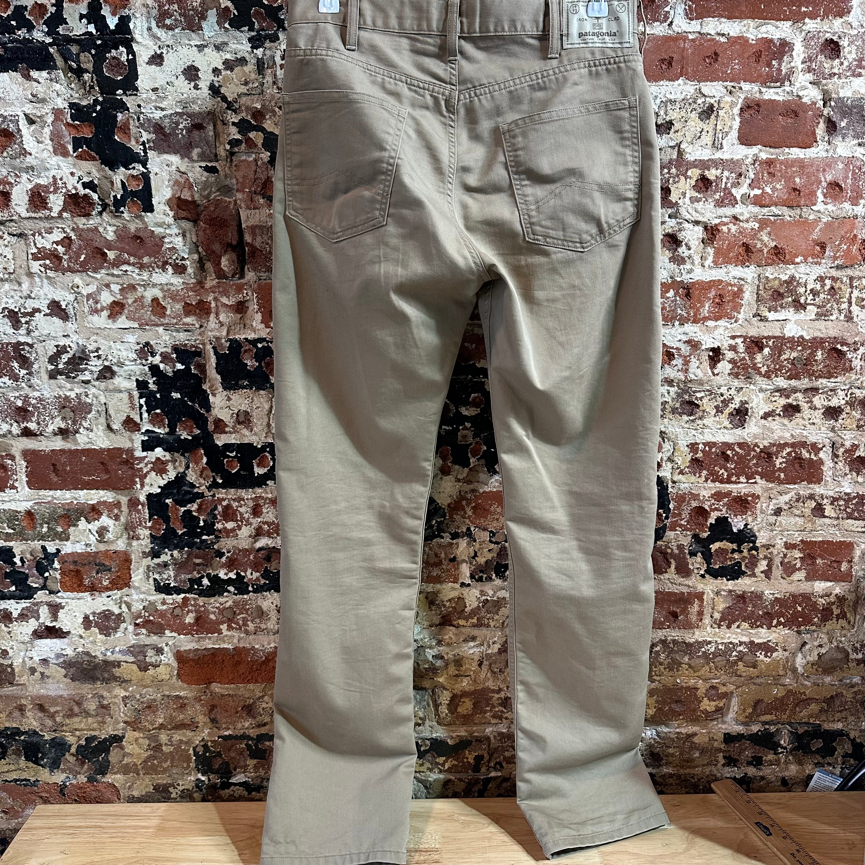 Patagonia Mens 32x32 Jeans