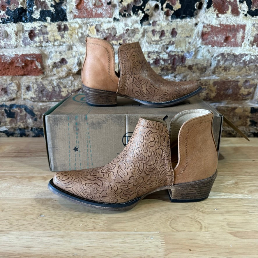 Roper Womens 7 Boots