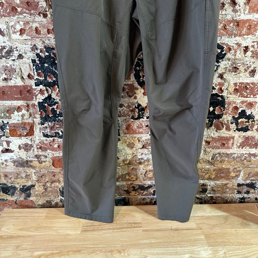 Kuhl Silencr Mens 38x32 Brown Pants