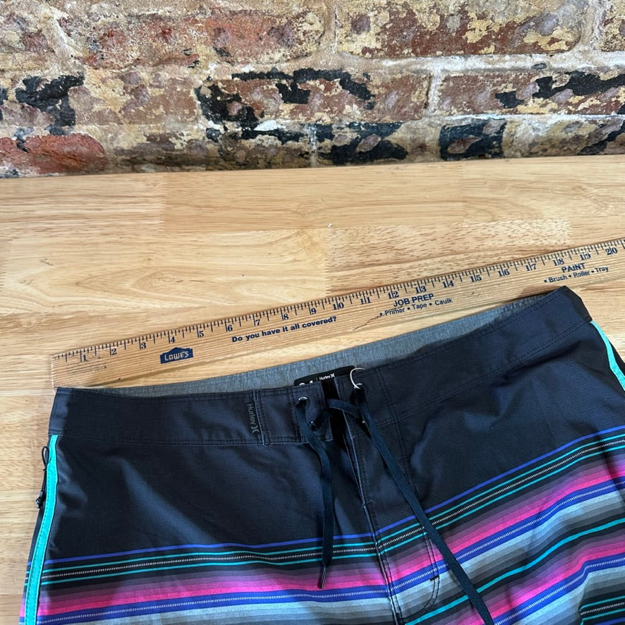 Hurley Board Shorts Mens 34