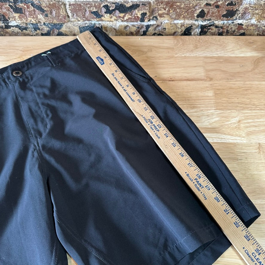 Volcom Shorts Mens 38