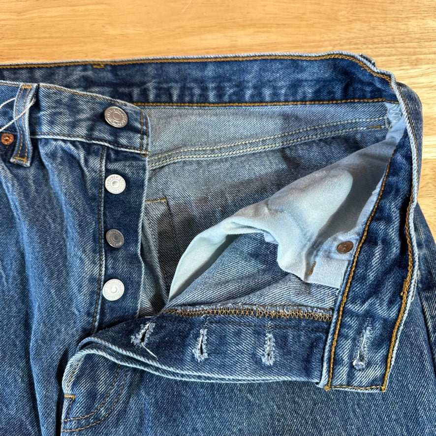 VTG Levi's 501xx Mens 34x30 Blue Jeans 1998