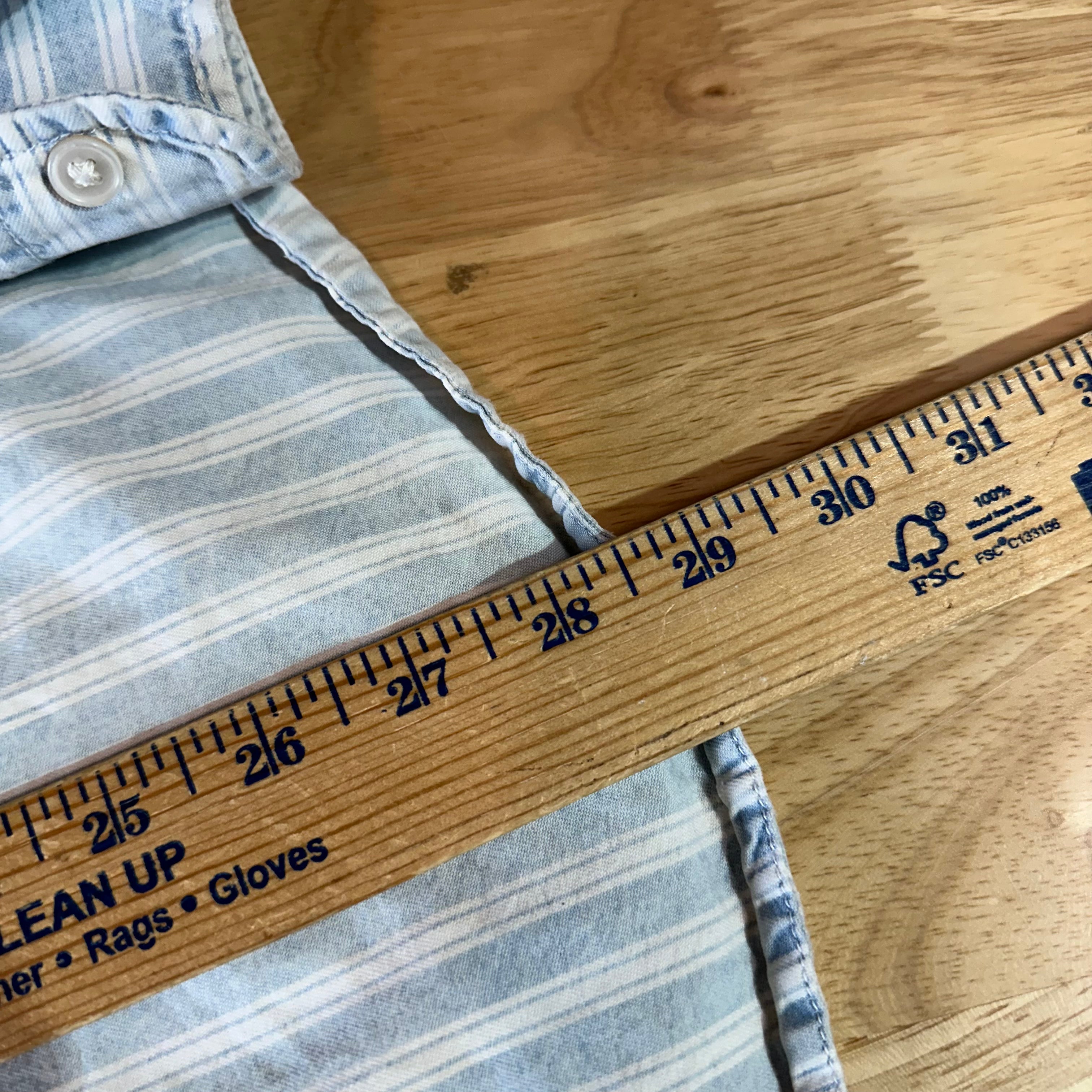 American Eagle AE Striped Shirt Mens Large Button Up Blue White