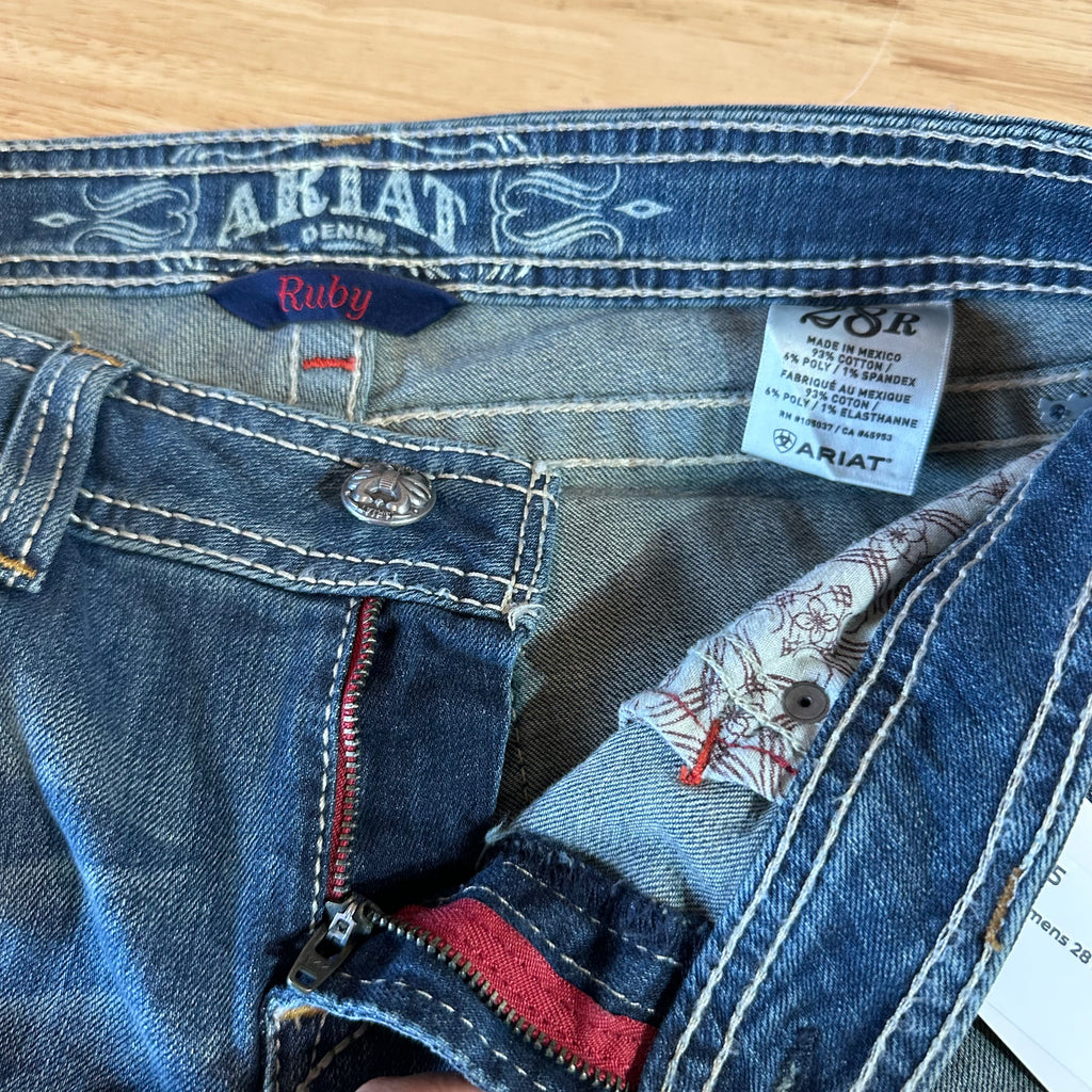Ariat Womens 28 Ruby Jeans