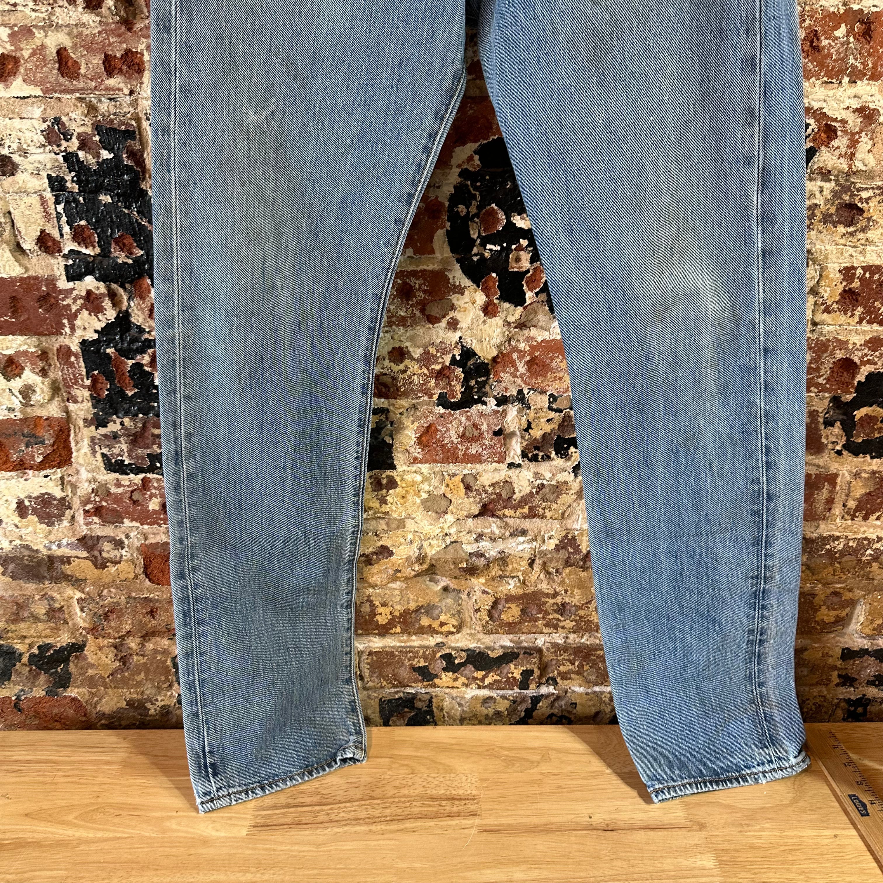 Levi's 501 Mens 30x34 Blue Jeans