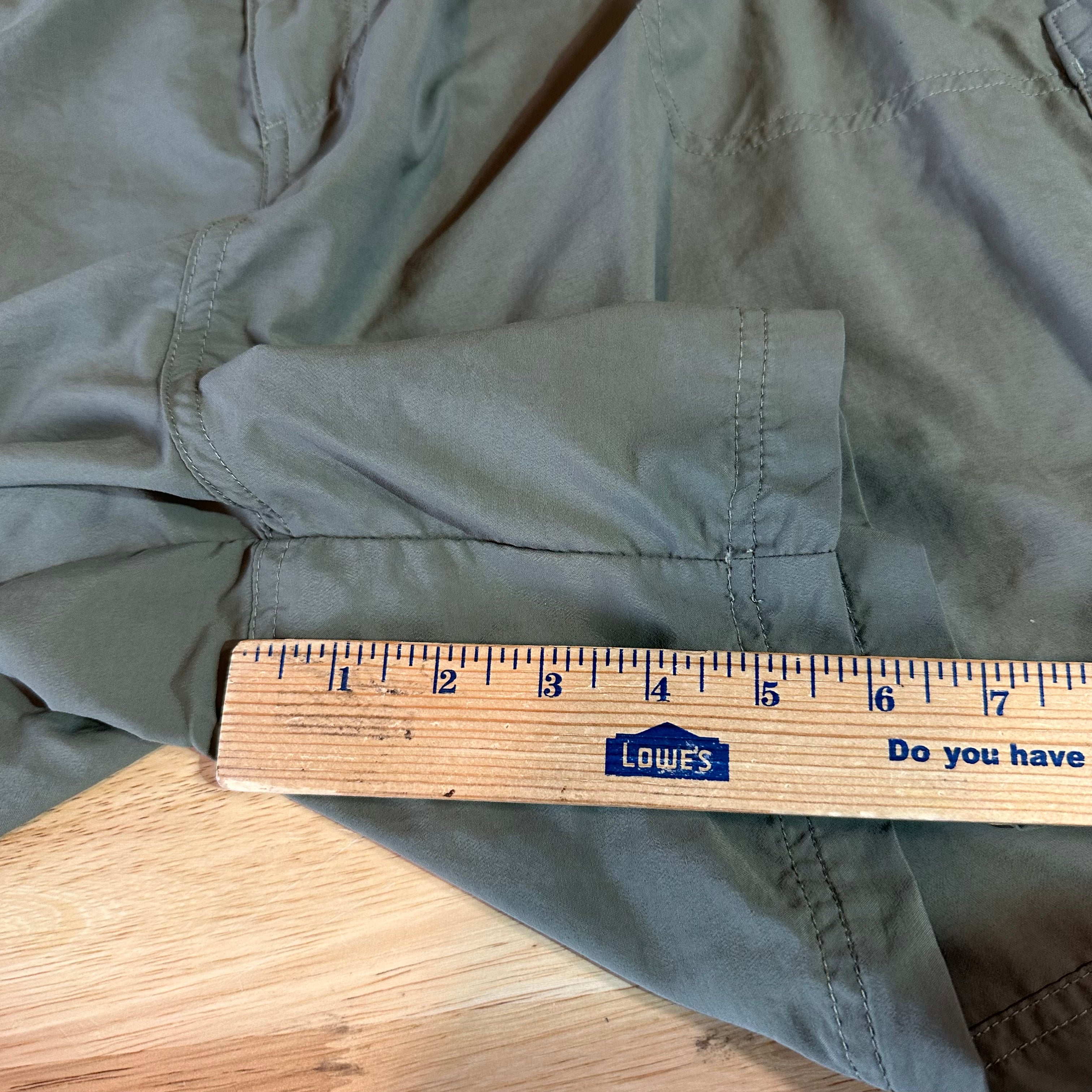 Columbia Mens 3XL Green Shorts