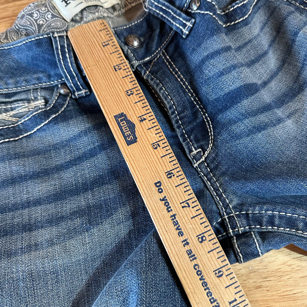 Ariat Womens 28 Straight Jeans