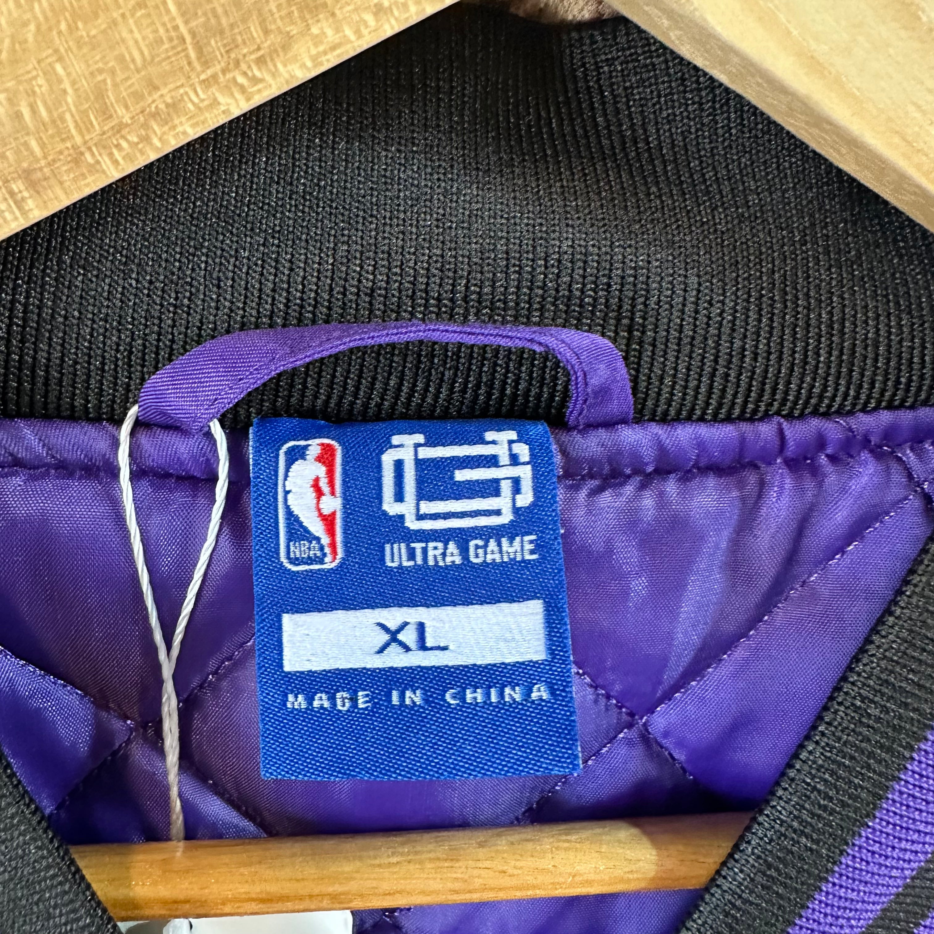 Lakers Jacket Men’s XL NEW