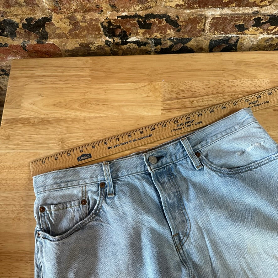 Levi's Cut off Jean Shorts Womens 35