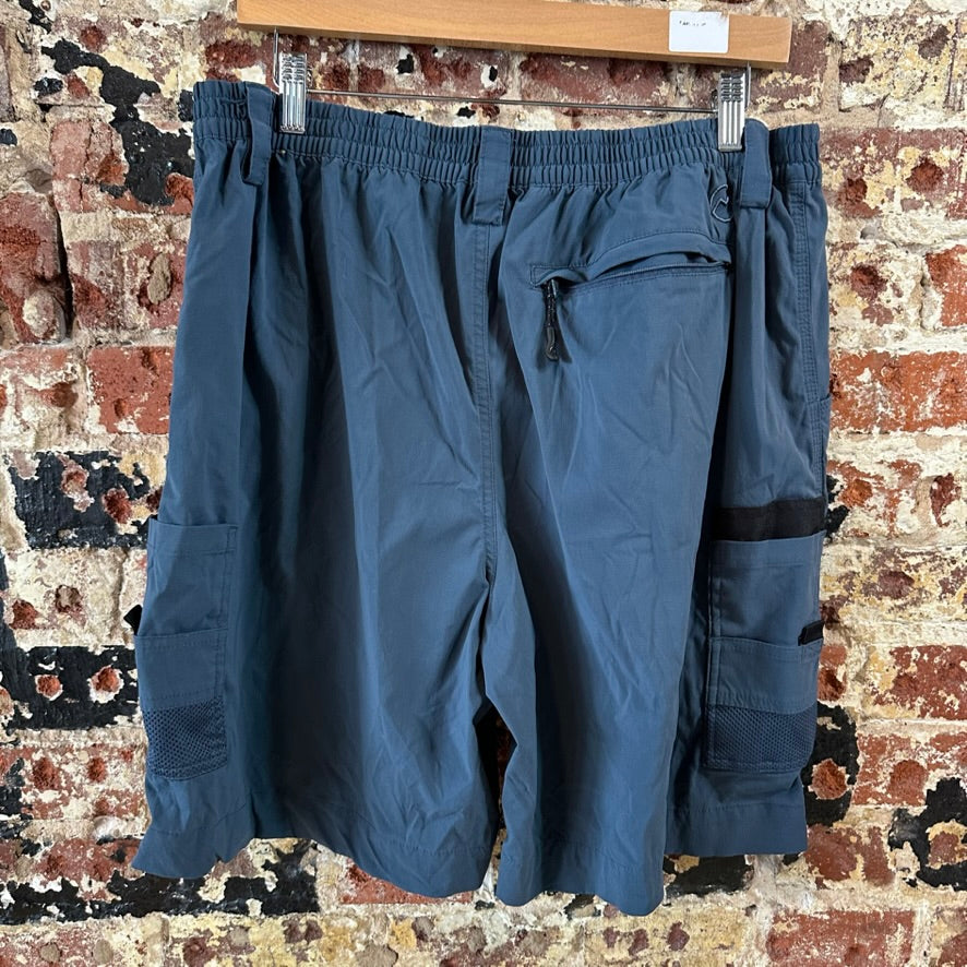 Magellan Shorts Men's Size XL Blue