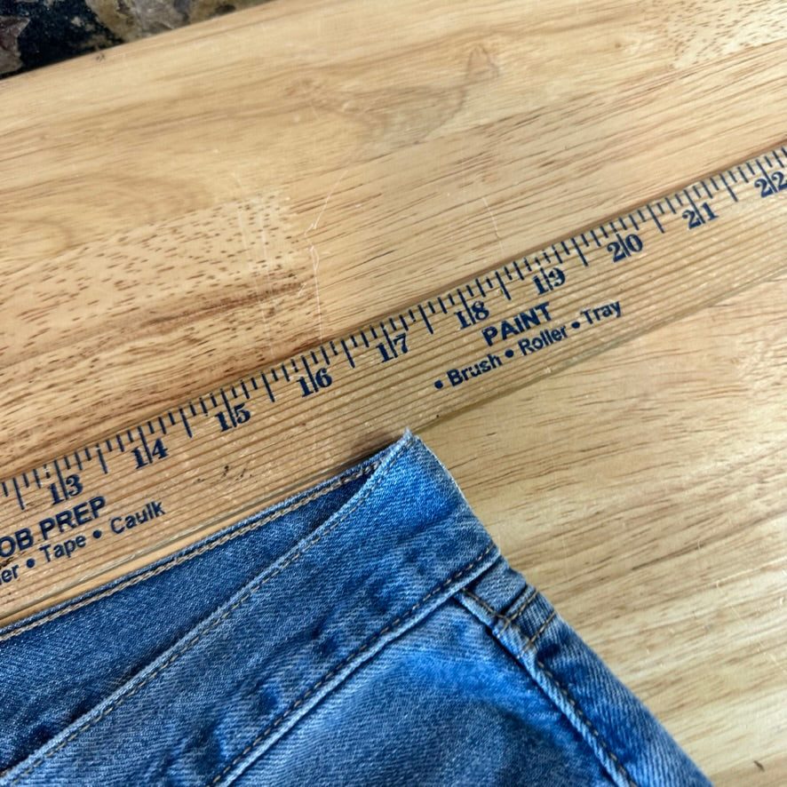Levi's Womens 30 Low Pro Straight Jeans