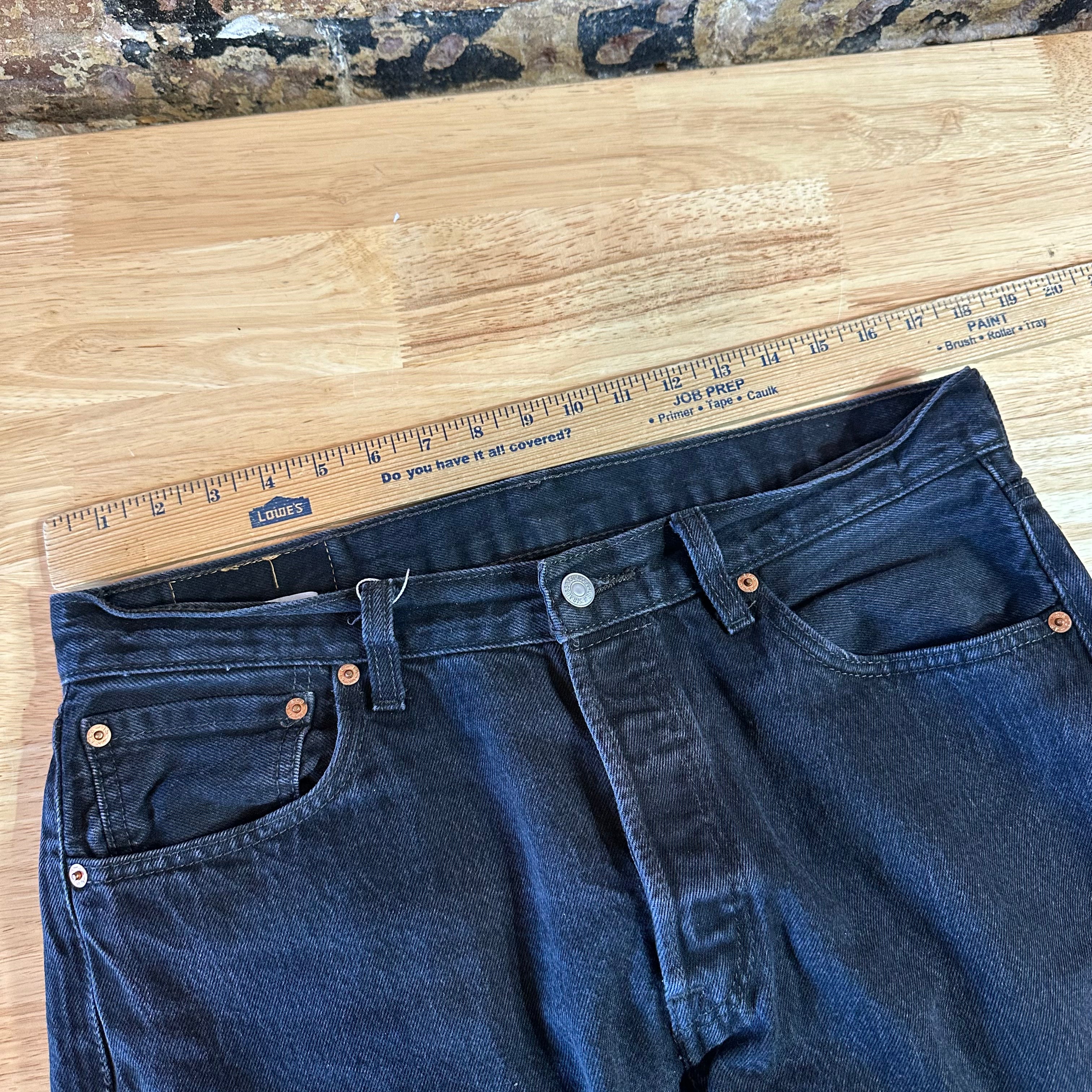 Levi's 501 Mens 34x32 Black Jeans