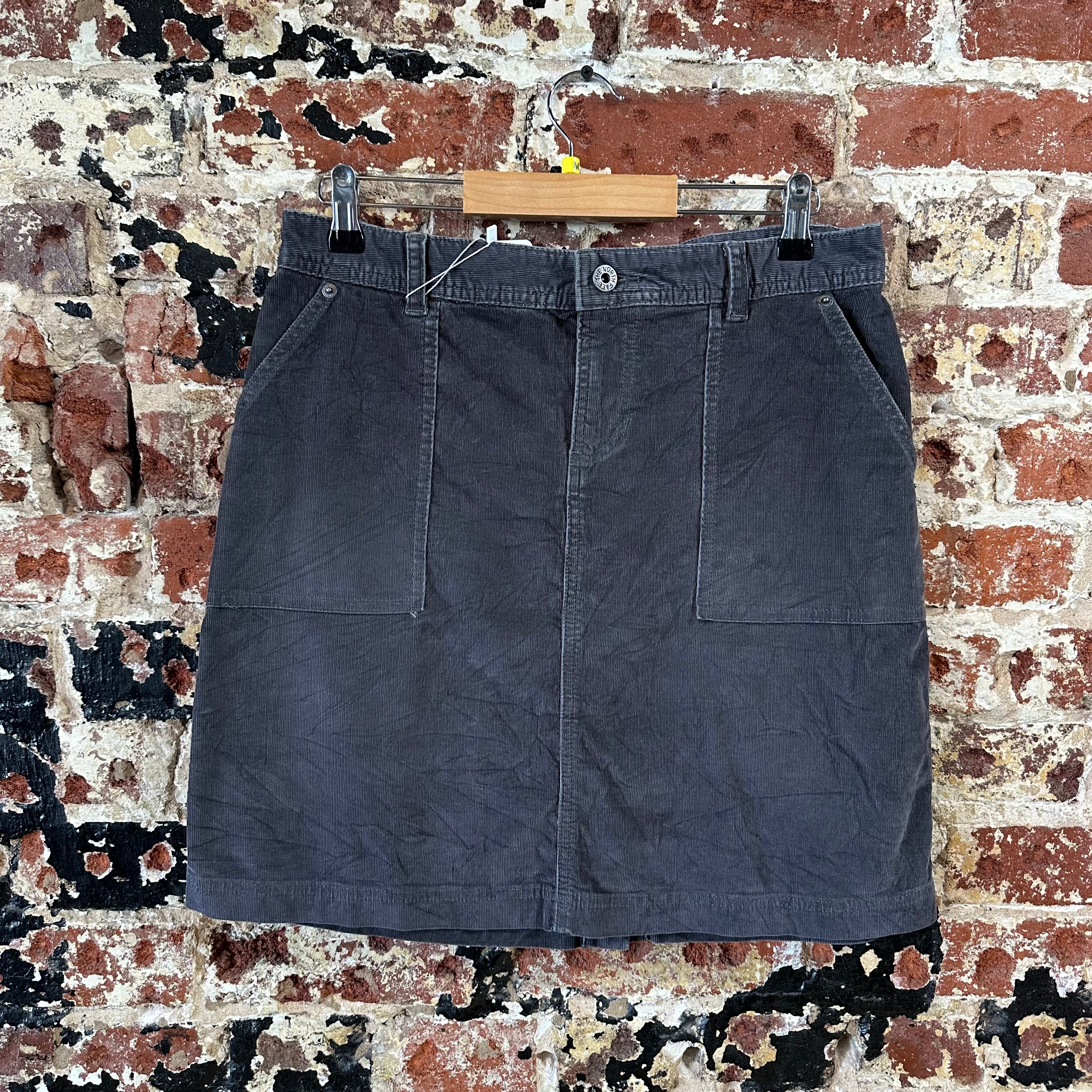 North Face Womens Medium Skirt