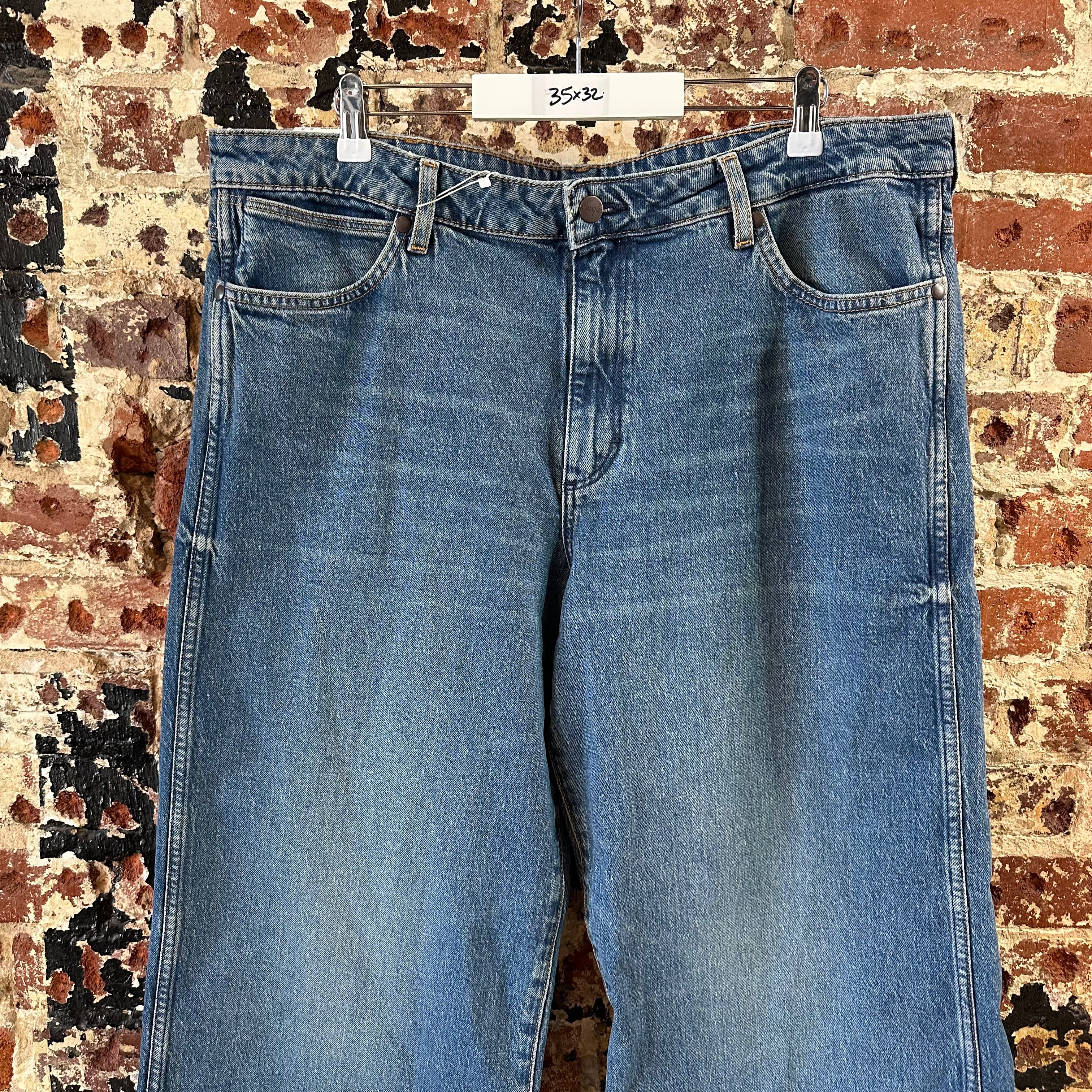 Wrangler Wide Leg Mens 35x32 Jeans NEW