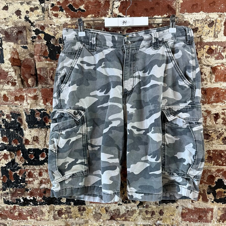 Carhartt Camo Mens 34 Cargo Shorts