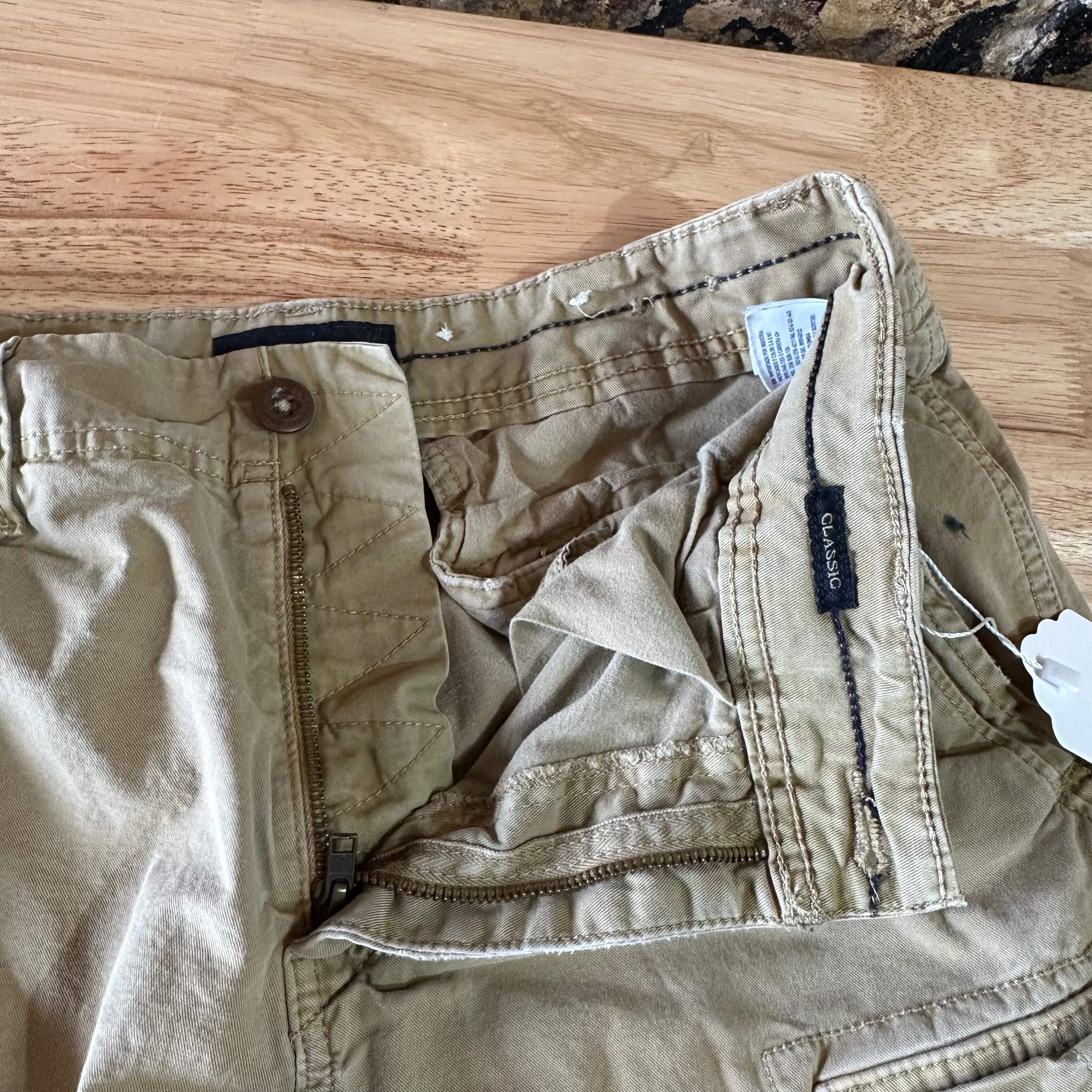 American Eagle Outfitters Classic Cargo Shorts Mens 31 Tan 9.5" inseam