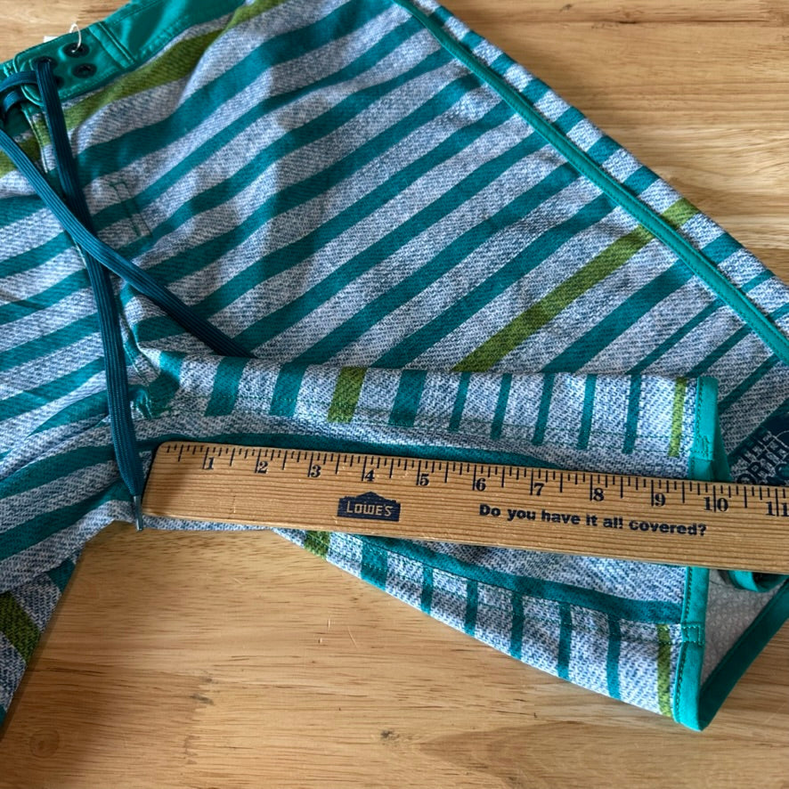North Face Mens 34 Board Shorts