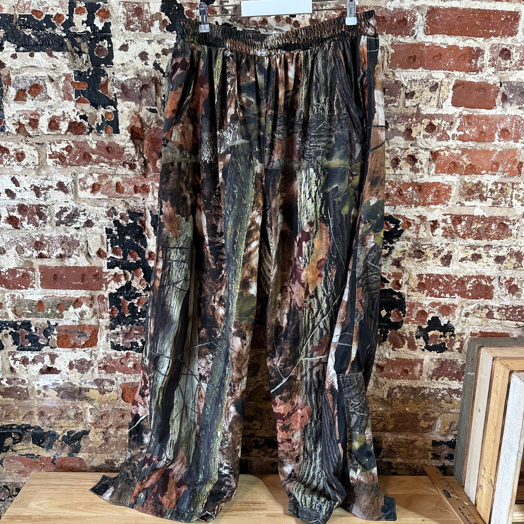 Back Forty Mens XL Camo Pants