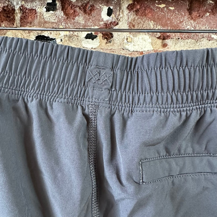 Rhone Gray Shorts Mens Large