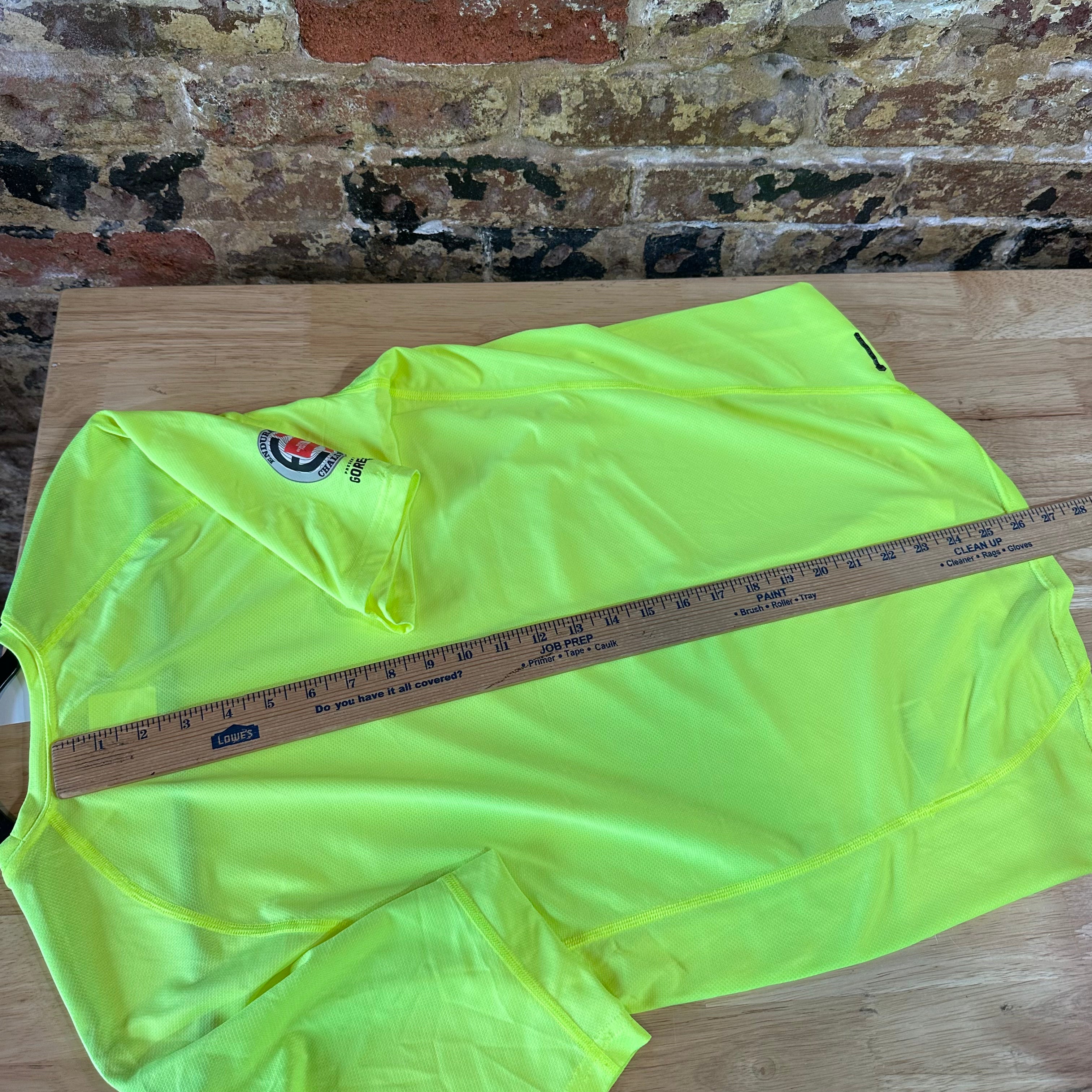North Face Small S/S Green T-Shirt