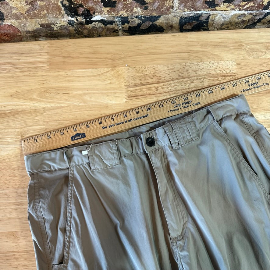 Magellan Mens Large Tan Pants