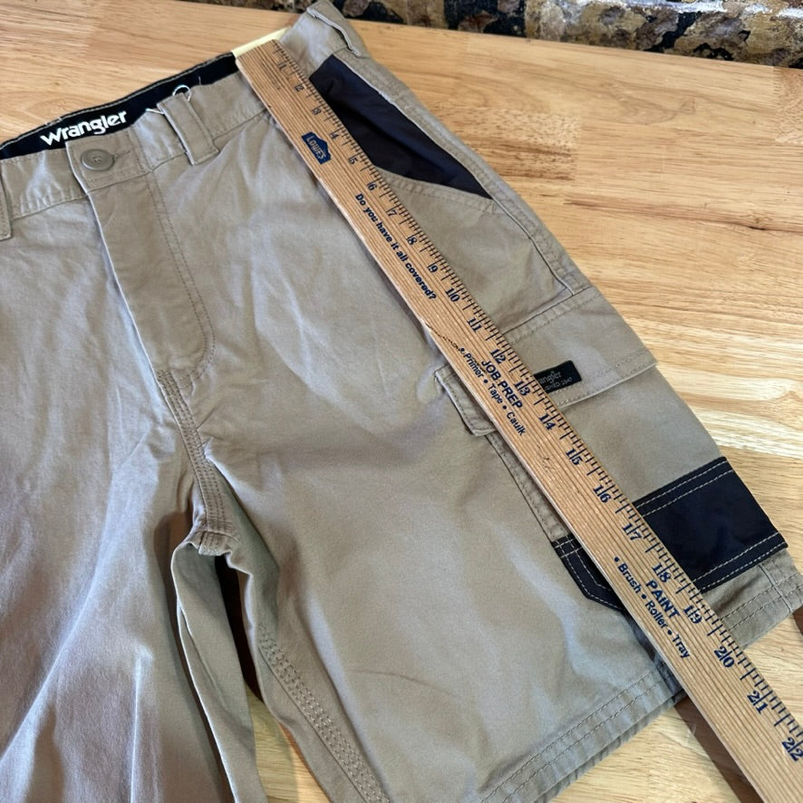 Wrangler Mens 34 Carpenter Shorts NEW