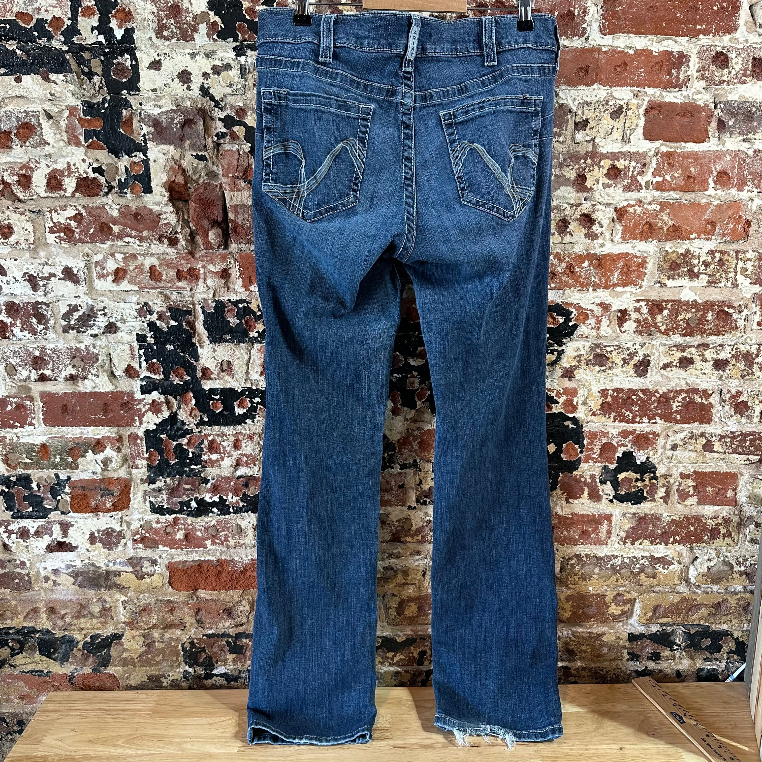 Ariat Womens 32L Straight Jeans