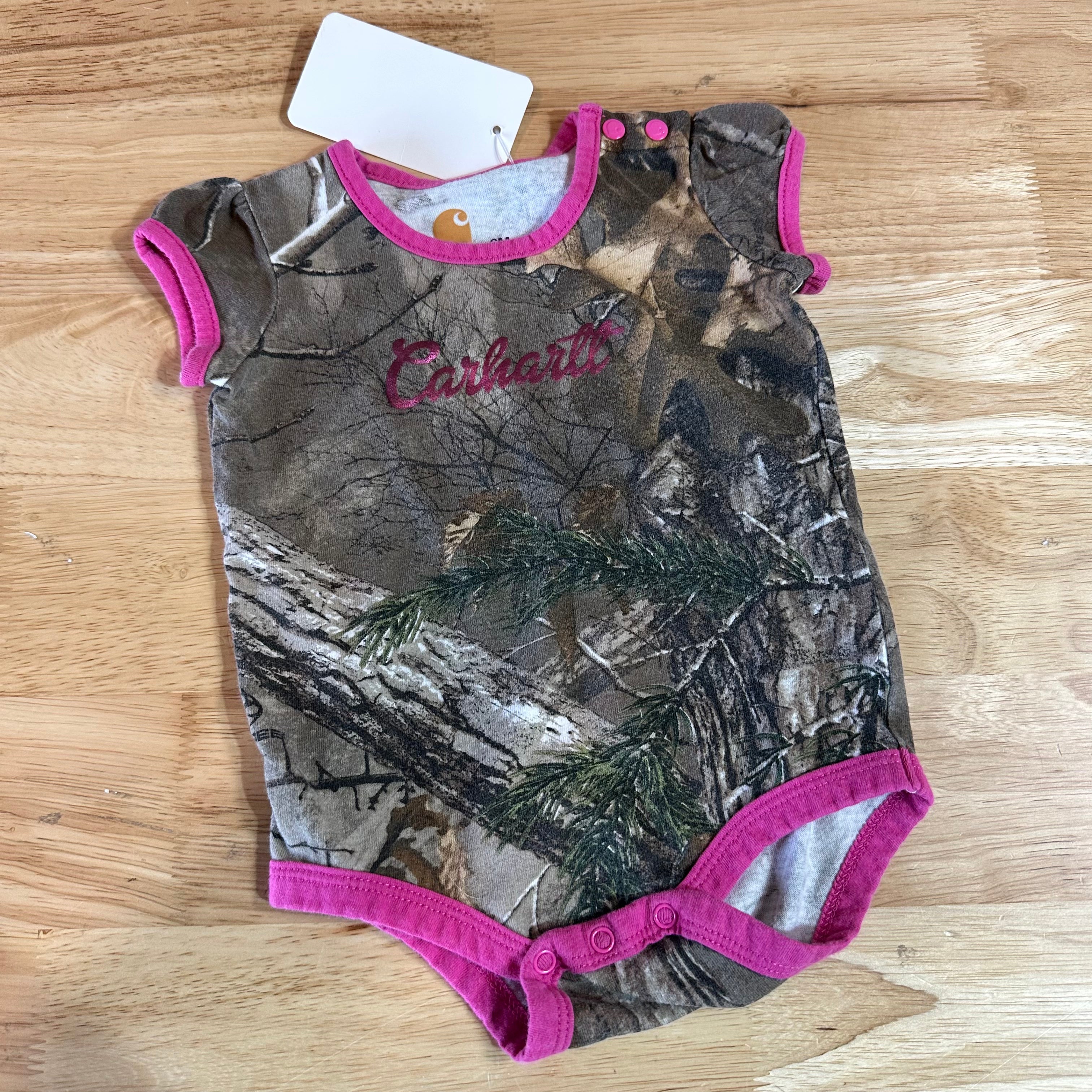 Carhartt Short Sleeve Camo one piece Girls 6M Outdoor Toddler Hunting