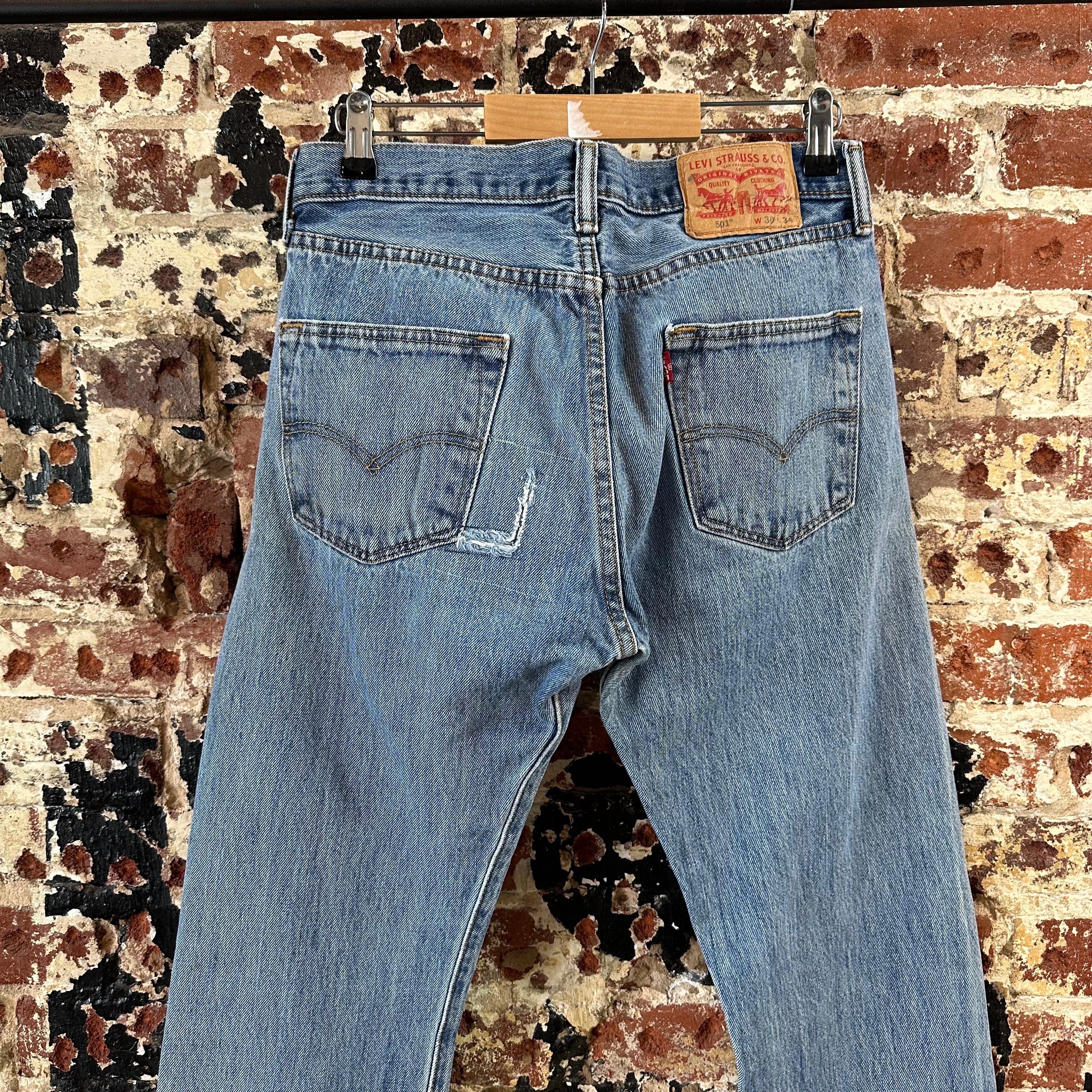 Levi's 501 Mens 30x34 Blue Jeans