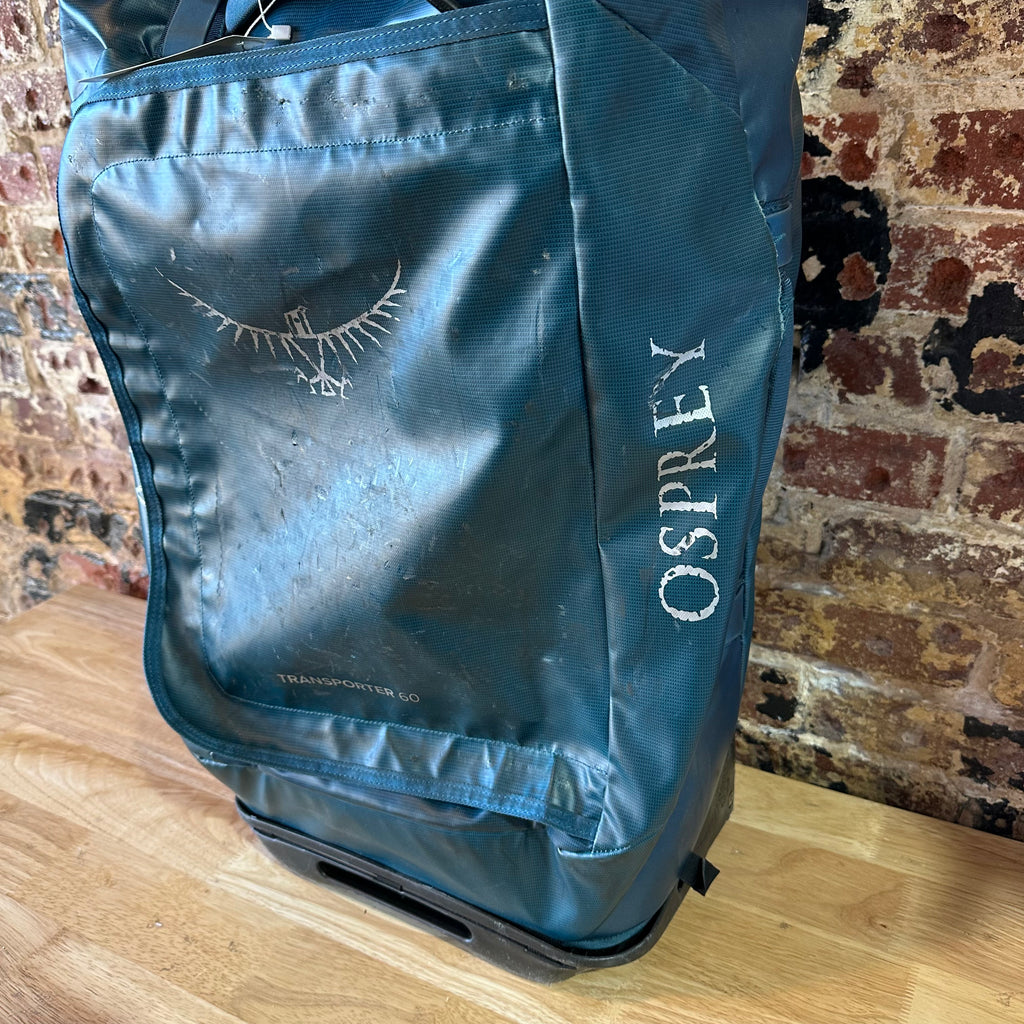 Osprey Transporter 60 Rolling Duffel Bag Blue travel WORN