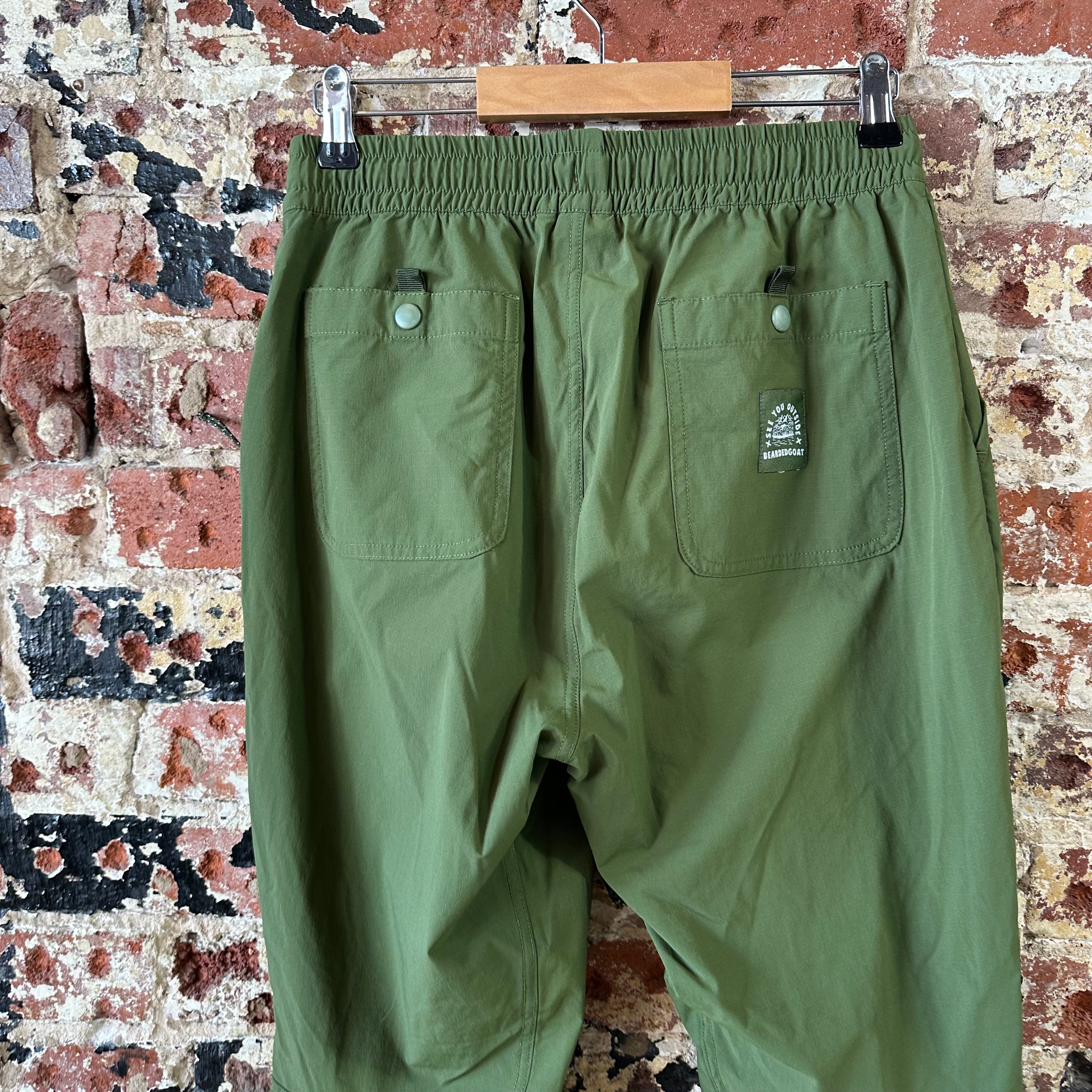 Bearded Goat Women's Small Summit Water Resistant Outdoor Hiking Pant Green