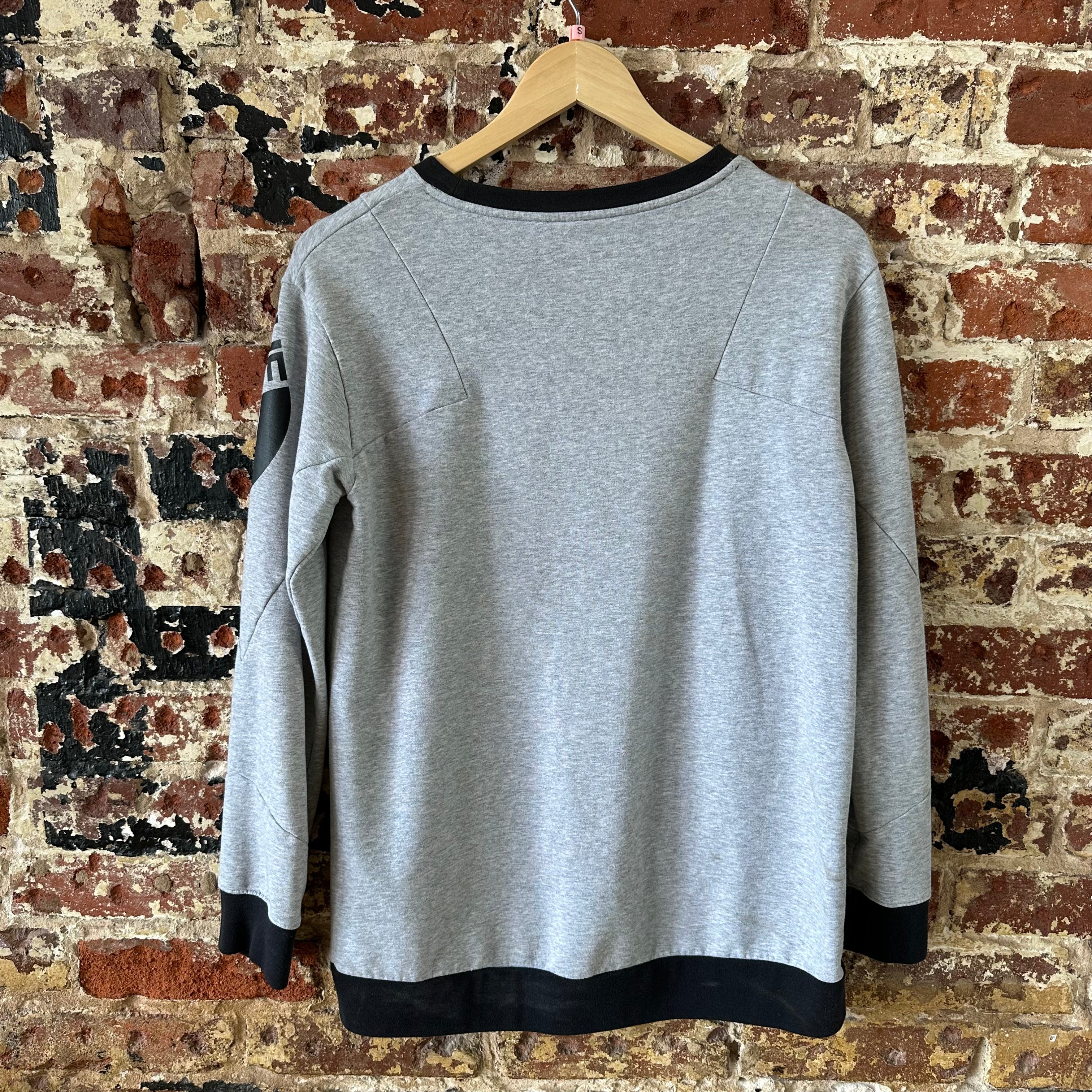 The North Face Women's Small Sweatshirt Gray Pullover Outdoor Hiking Camp